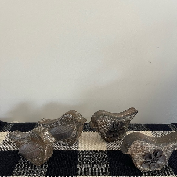4 - Rustic Wooden Birds with Decorative Metal Details - Picture 4 of 6